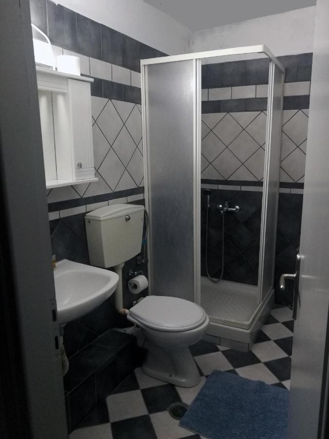 Alexander Rooms & Apartments İgumeniça Dış mekan fotoğraf