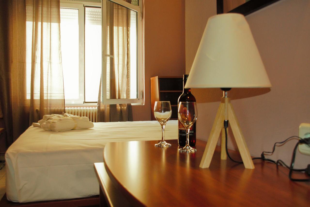 Alexander Rooms & Apartments İgumeniça Dış mekan fotoğraf